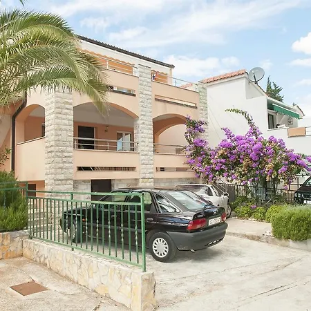 Stjepan Apartment