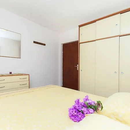 Apartment Stjepan Lokva Rogoznica